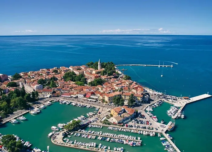 Вилла Beautiful Piccolo Paradiso In Novigrad