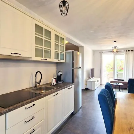 Beautiful Piccolo Paradiso In Novigrad Villa *