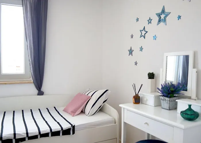 Beautiful Piccolo Paradiso In Novigrad *